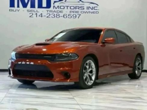 Used 2022 Dodge Charger GT image 2
