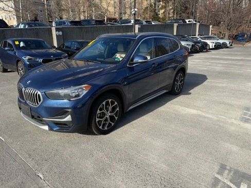Used 2022 BMW X1 xDrive28i w/ Convenience Package image 1