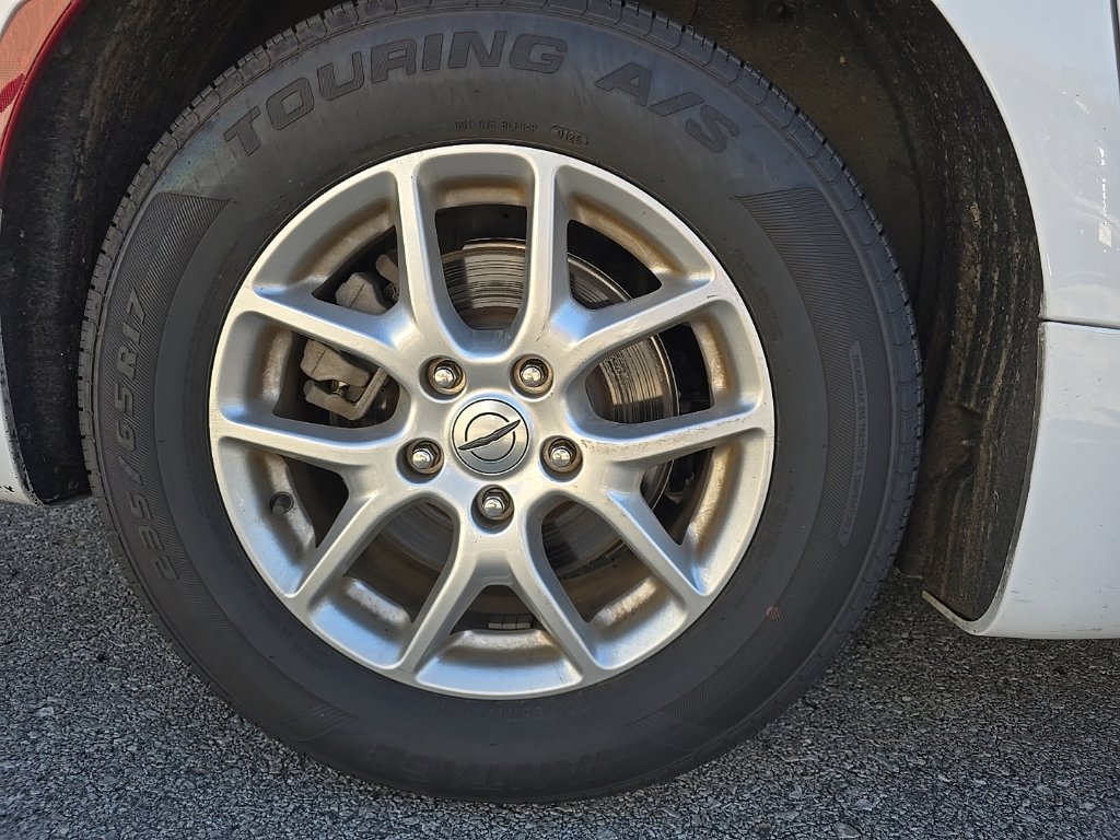 Used 2025 Chrysler Pacifica Select FWD image 17