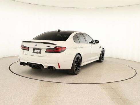 Used 2023 BMW M5 w/ Executive Package image 6