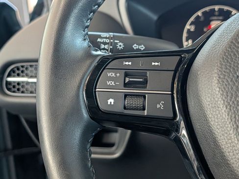 Used 2025 Honda HR-V EX-L image 18