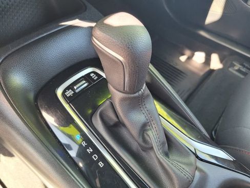 Used 2024 Toyota Corolla SE FWD image 20