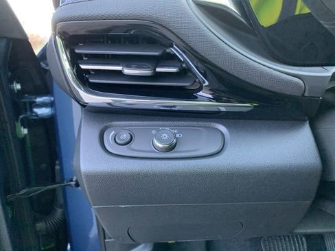 New 2026 Buick Envista Sport Touring w/ Convenience I Package image 19