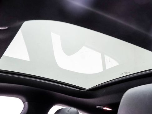 Used 2025 Mercedes-Benz CLA 250 image 19