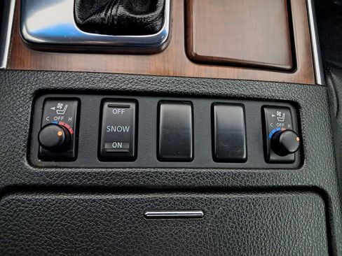 Used 2008 INFINITI M35 x w/ Technology Pkg image 18