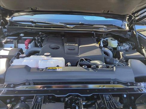 New 2025 Toyota Tundra SR5 w/ SR5 Convenience Package AWD/4WD image 17