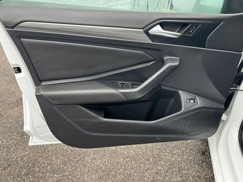 Used 2019 Volkswagen Jetta SEL image 10