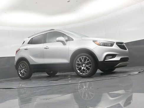 Used 2019 Buick Encore Sport Touring FWD image 38