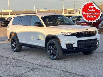 New 2025 Jeep Grand Cherokee L Limited w/ Black Appearance Package