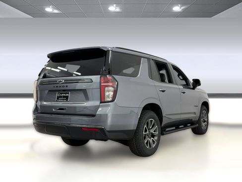 Used 2022 Chevrolet Tahoe Z71 w/ Luxury Package AWD/4WD image 9