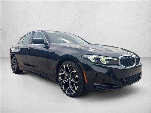 Used 2025 BMW 330i Sedan RWD image 3
