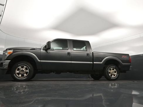 Used 2016 Ford F250 XL w/ XL Appearance Package AWD/4WD image 39
