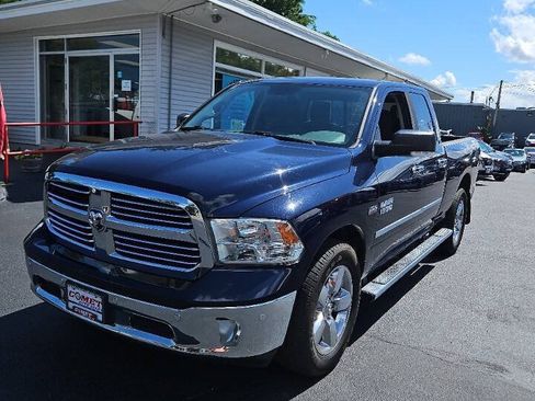 Used 2015 RAM 1500 Big Horn AWD/4WD image 9