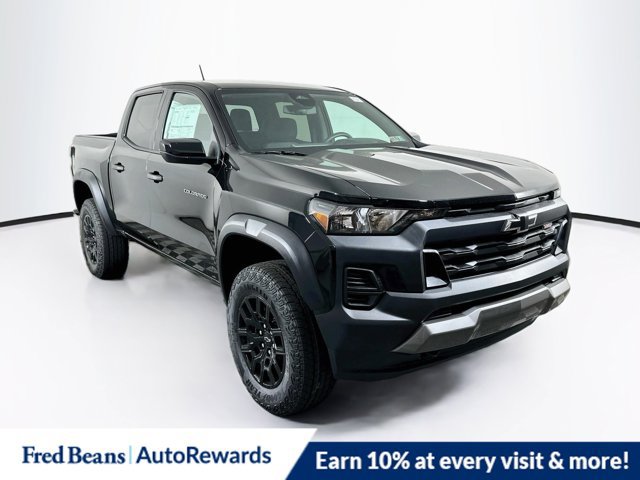 New 2026 Chevrolet Colorado Trail Boss AWD/4WD image 1