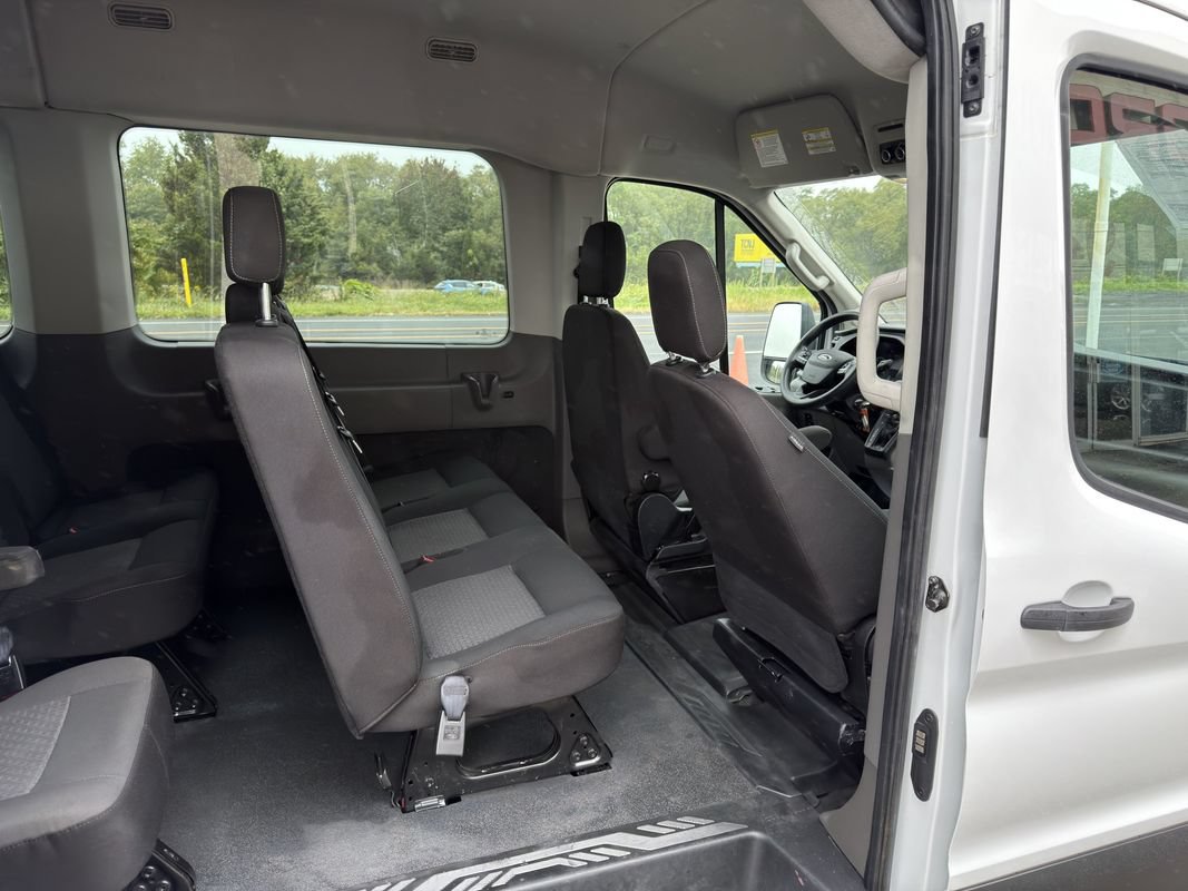 Used 2023 Ford Transit 350 XL RWD image 31