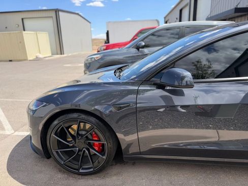 Used 2024 Tesla Model 3 Performance AWD/4WD image 3