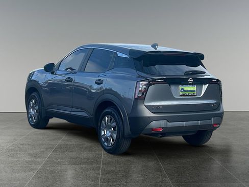 Used 2025 Nissan Kicks S AWD/4WD image 7
