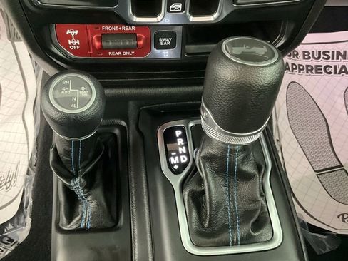 Used 2022 Jeep Wrangler Unlimited Rubicon 4xe w/ Safety Group image 20