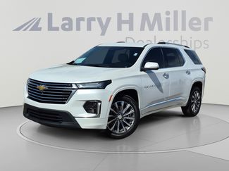Used 2023 Chevrolet Traverse Premier FWD video 1