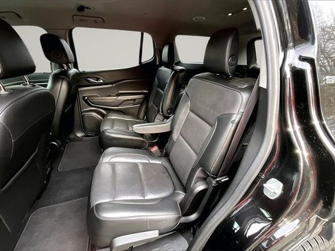 Used 2019 GMC Acadia SLT image 19