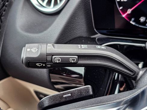 New 2025 Mercedes-Benz GLA 250 4MATIC image 23