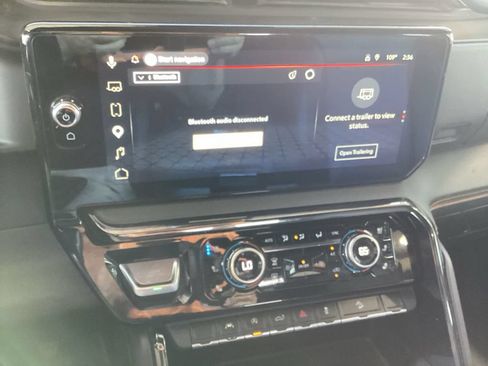 Used 2022 GMC Sierra 1500 AT4 AWD/4WD image 11