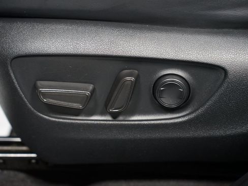 Certified 2023 Toyota RAV4 XLE Premium image 33