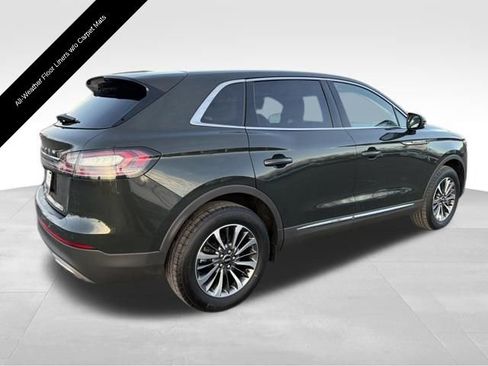 Certified 2023 Lincoln Nautilus FWD image 9