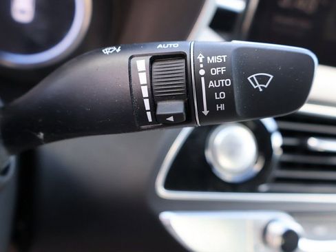 Used 2023 Genesis G70 3.3T w/ Sport Prestige Package image 46