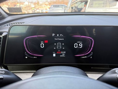 Used 2025 Kia Sportage X-Line image 16