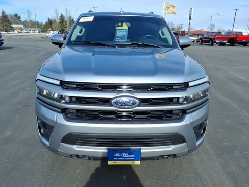 Certified 2022 Ford Expedition XLT image 9