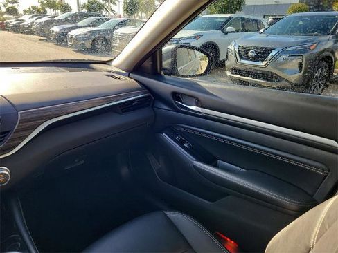 Certified 2021 Nissan Altima 2.5 SL image 19