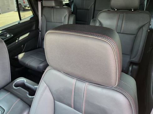 Used 2023 Chevrolet Tahoe RST w/ Luxury Package RWD image 9