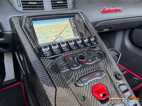Used 2017 Lamborghini Aventador LP 700-4 AWD/4WD image 19