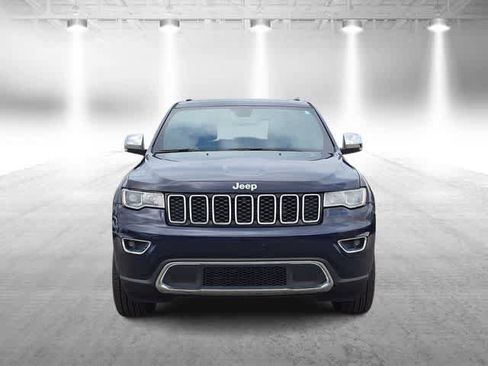 Used 2017 Jeep Grand Cherokee Limited AWD/4WD image 3
