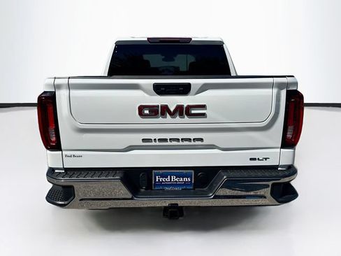 Used 2025 GMC Sierra 1500 SLT AWD/4WD image 6