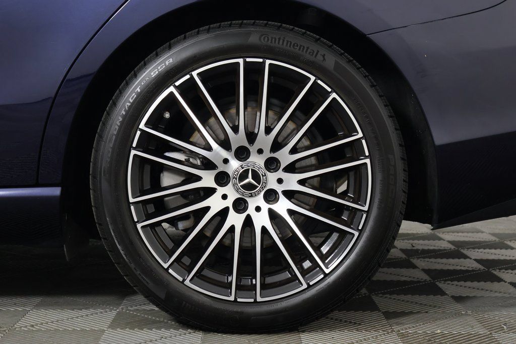 Certified 2022 Mercedes-Benz C 300 Sedan image 16