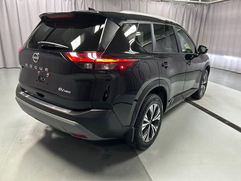 Used 2022 Nissan Rogue SV w/ SV Premium Package image 7