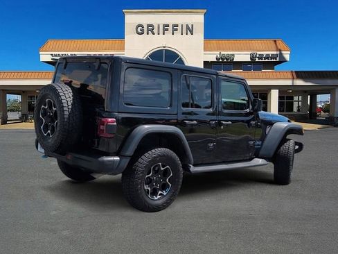 Used 2022 Jeep Wrangler Unlimited Rubicon 4xe w/ Steel Bumper Group AWD/4WD image 4
