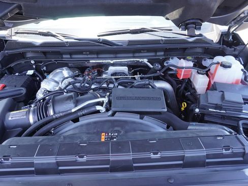 New 2025 GMC Sierra 2500 Denali w/ Max Trailering Package image 9