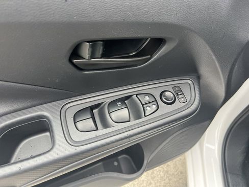 Used 2024 Nissan Versa S w/ Trunk Package image 14