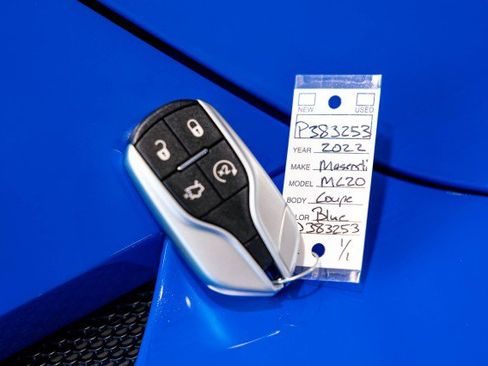 Used 2022 Maserati MC20 Coupe image 37