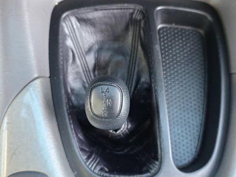 Used 2001 Toyota Sequoia Limited image 36