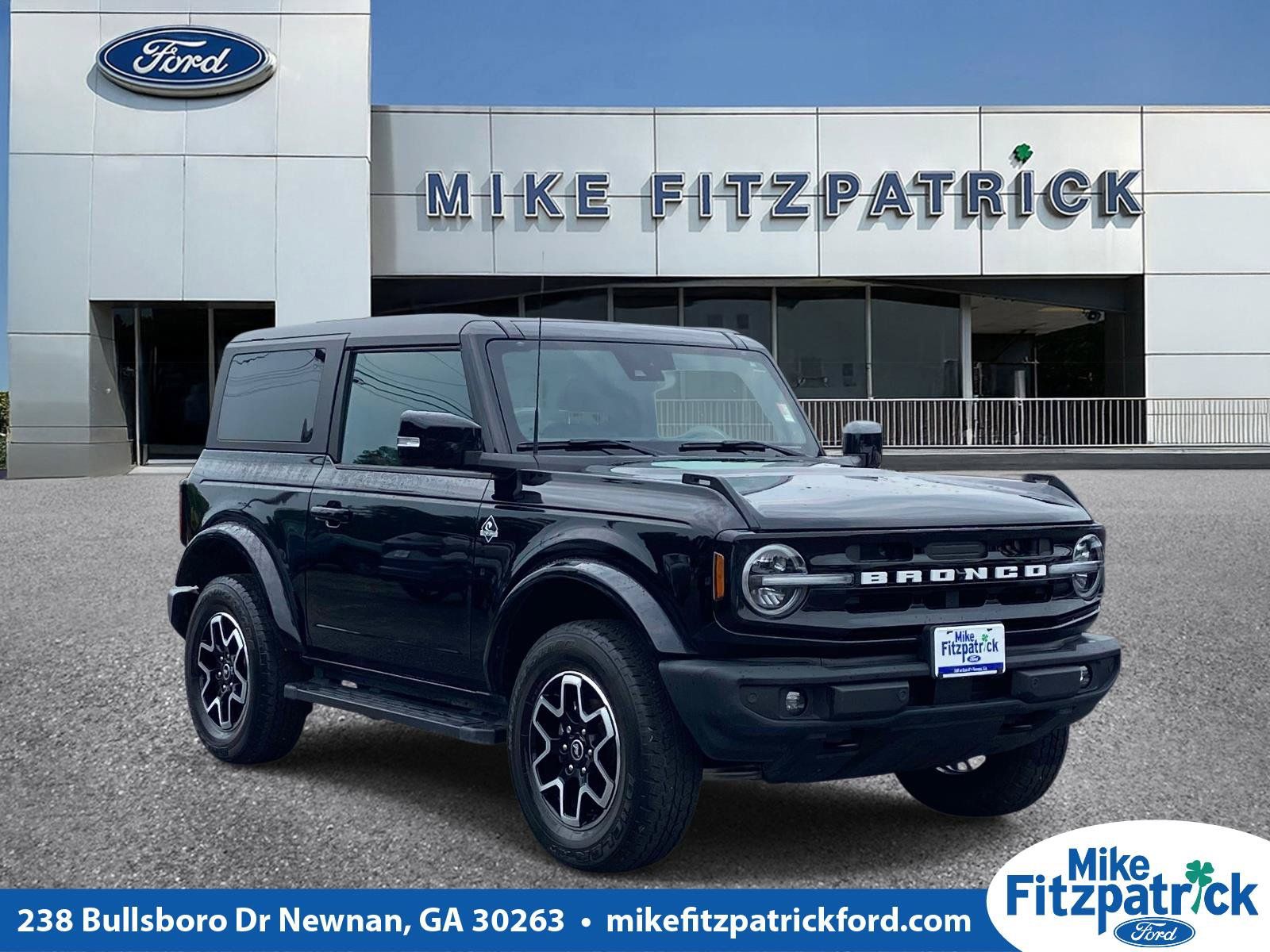 Used 2023 Ford Bronco Outer Banks AWD/4WD image 1