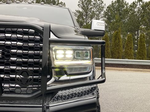 Used 2023 RAM 2500 Limited image 48