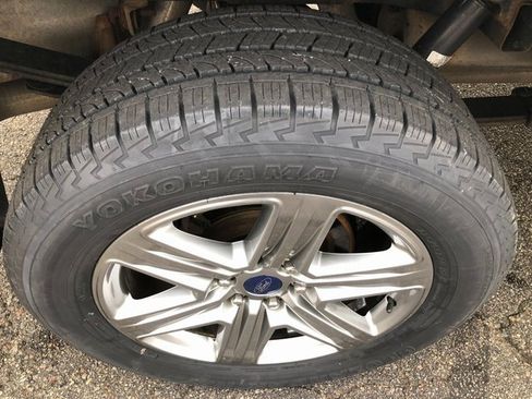 Used 2019 Ford F150 XLT w/ Equipment Group 302A Luxury image 2