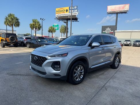 Used 2020 Hyundai Santa Fe SE FWD image 8