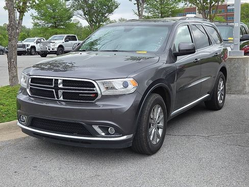 Used 2017 Dodge Durango SXT w/ Quick Order Package 23B image 2