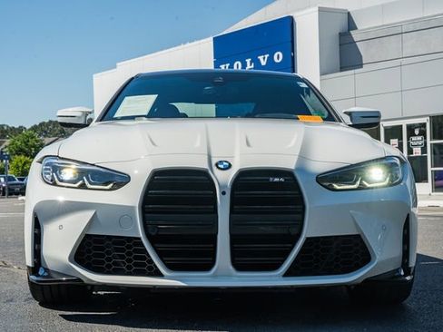 Used 2022 BMW M4 Coupe w/ Parking Assistance Package RWD image 2