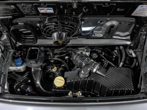 Used 2001 Porsche 911 Carrera RWD image 39